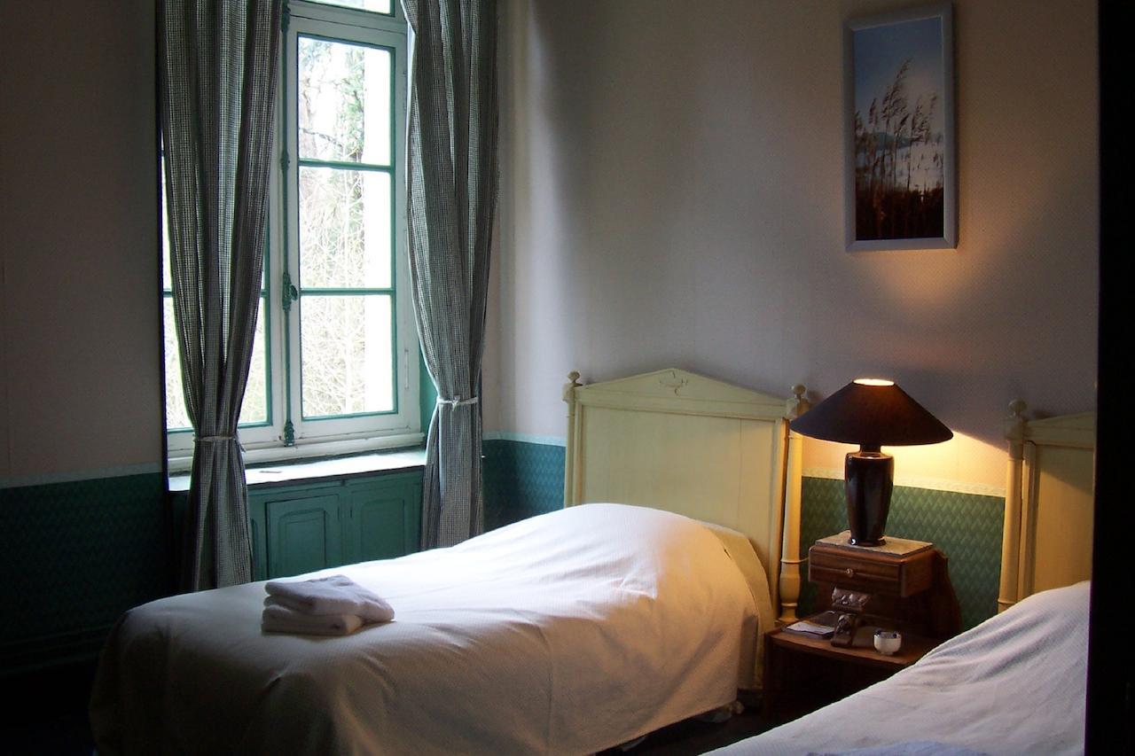 Chateau Champigny Bed and Breakfast Maillet  Rum bild