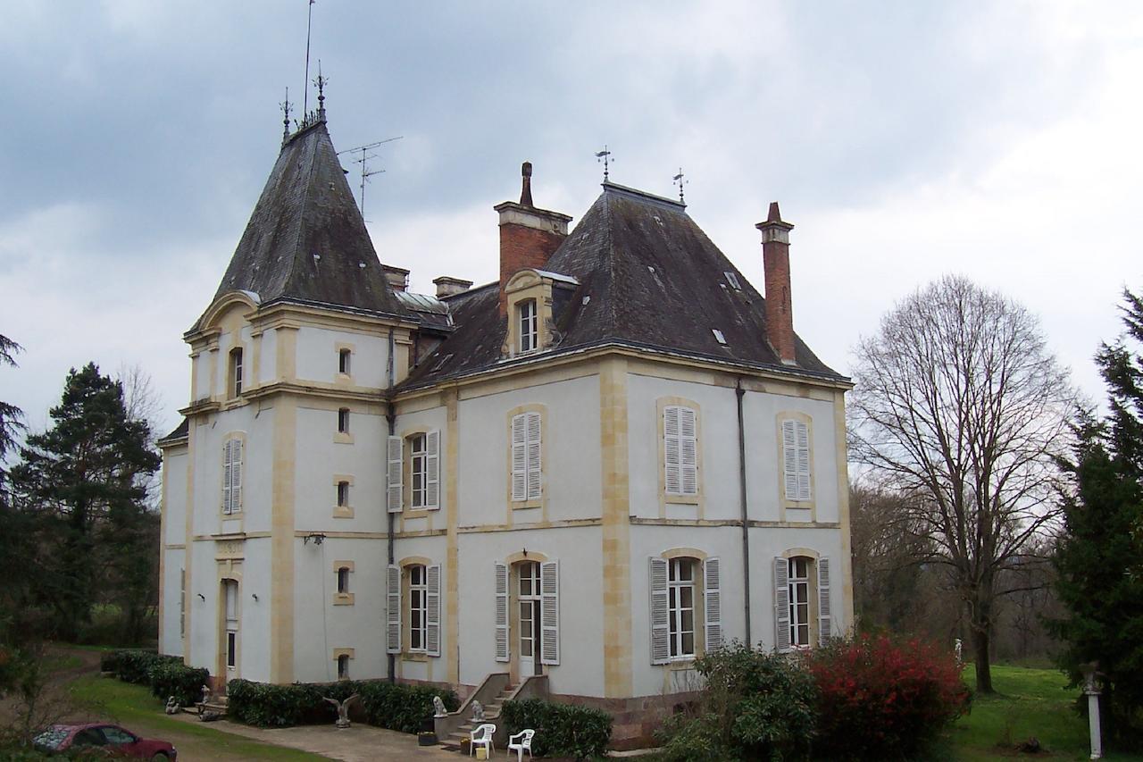 Chateau Champigny Bed and Breakfast Maillet  Exteriör bild