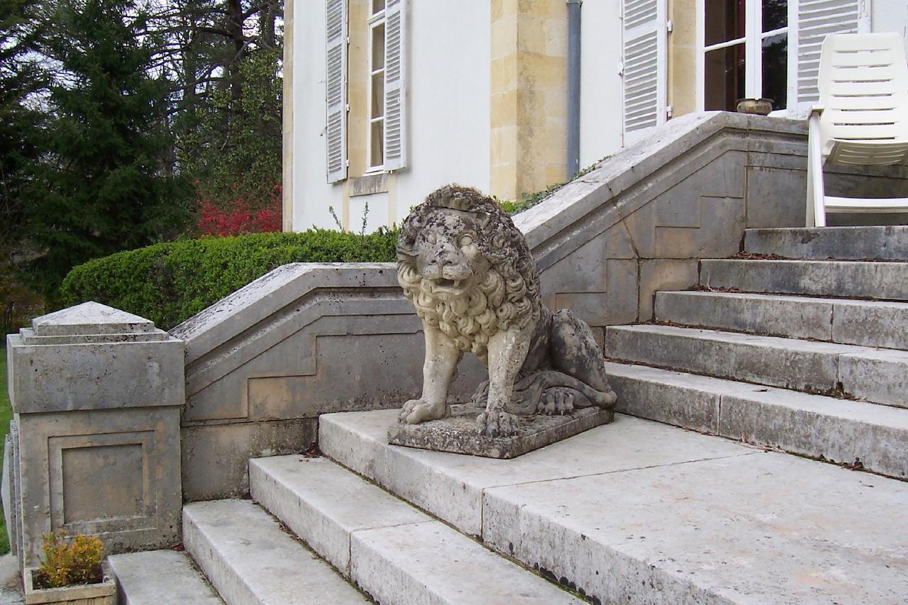 Chateau Champigny Bed and Breakfast Maillet  Exteriör bild