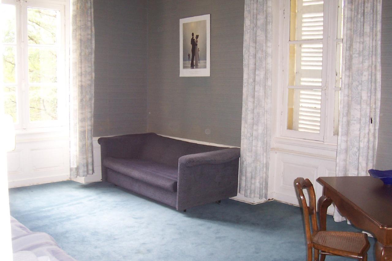 Chateau Champigny Bed and Breakfast Maillet  Rum bild